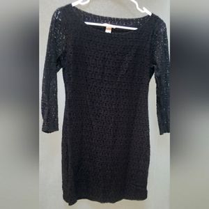 Women’s banana republic black 3/4 sleeve dress.